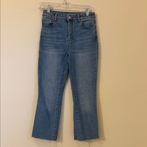 Refuge Cropped Cut-off Jeans Size 0
